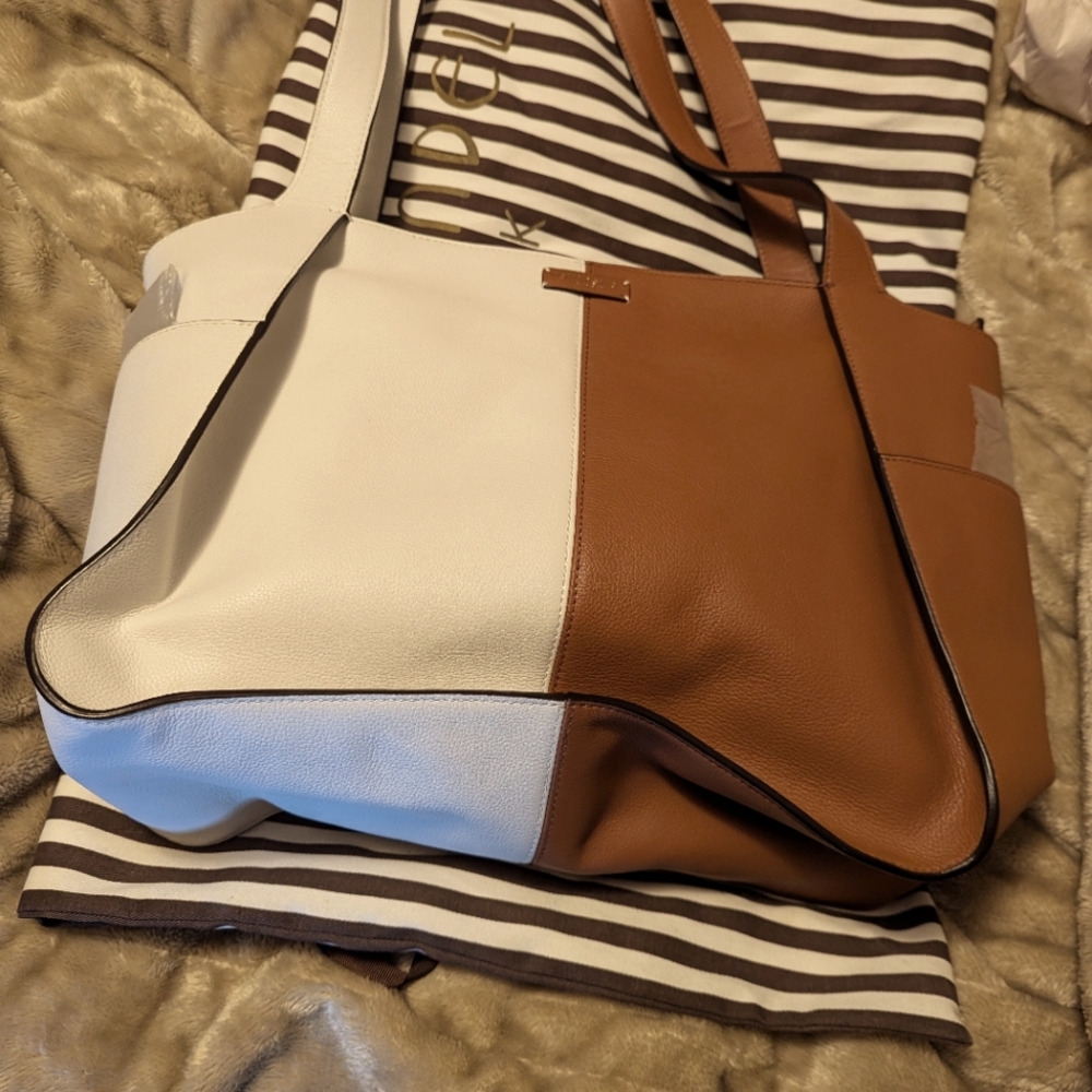 Henry Bendel. Burnt orange and white, New bag